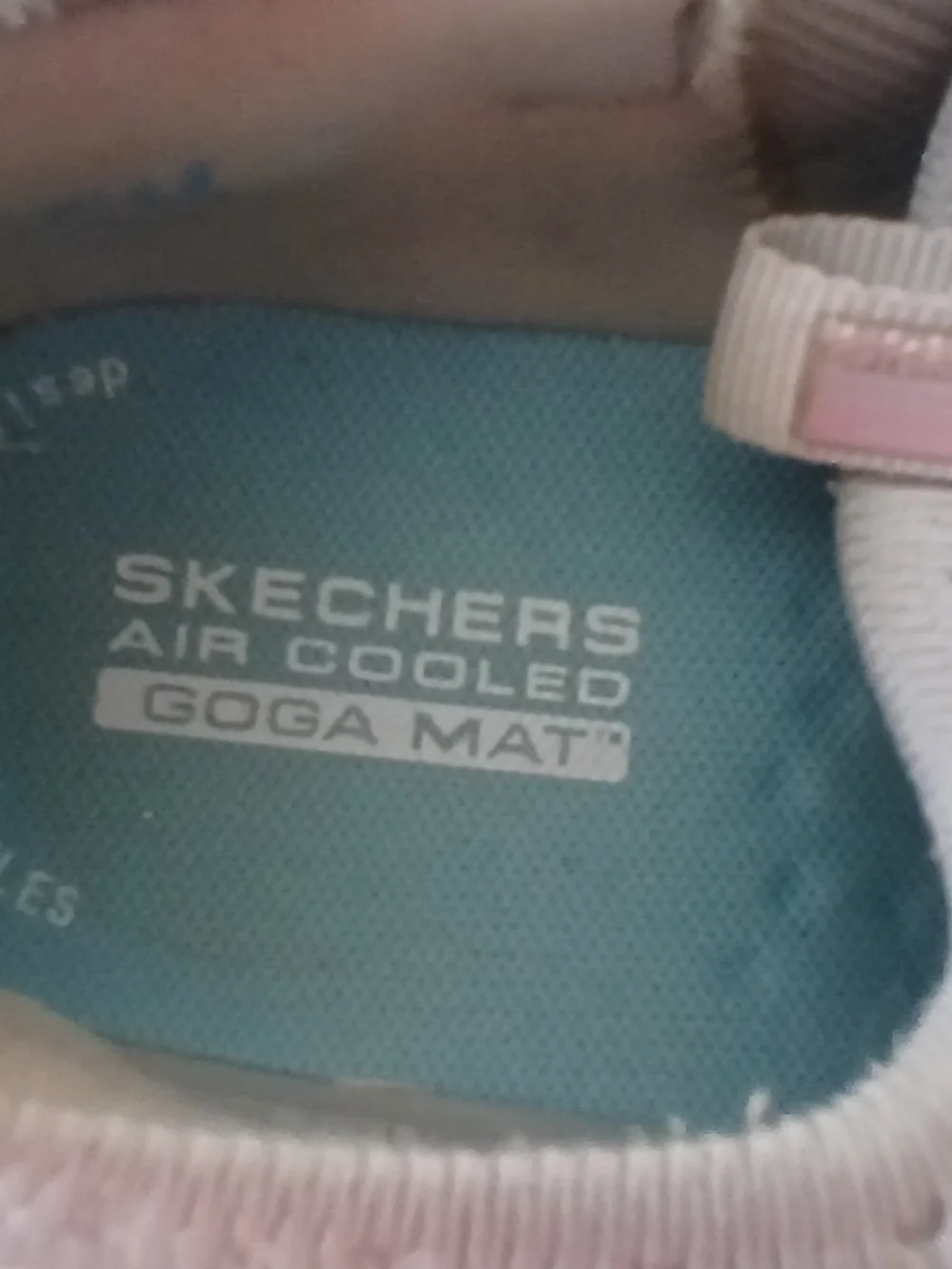 Skechers Pink/Gray Ultra GO Slip-On  Casual Walking Running Sneaker. Size 7.5